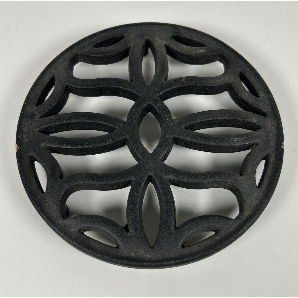 Magnolia Hearth & Hand Round Cast Iron Trivet Potholder 6.25" Black
